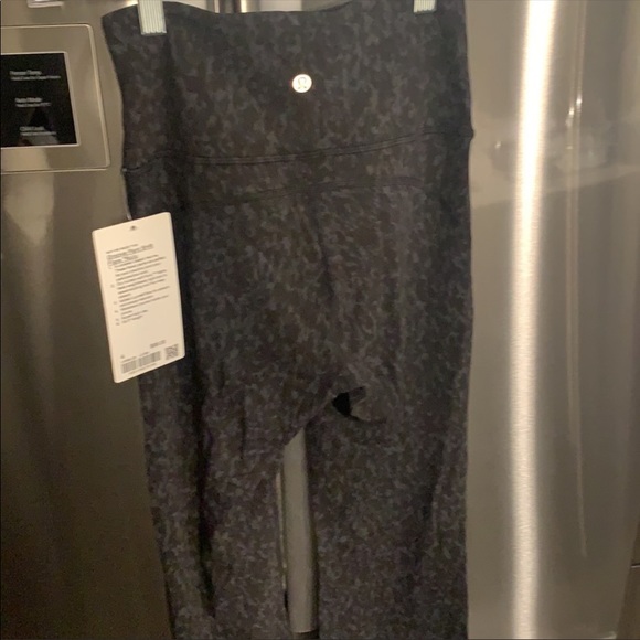 Lululemon Groove Super High Rise Flare Pant Nulu NWT - Picture 14 of 16